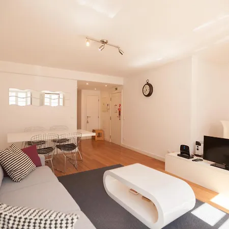 Flh Sao Bento Sunny Flat With Terrace